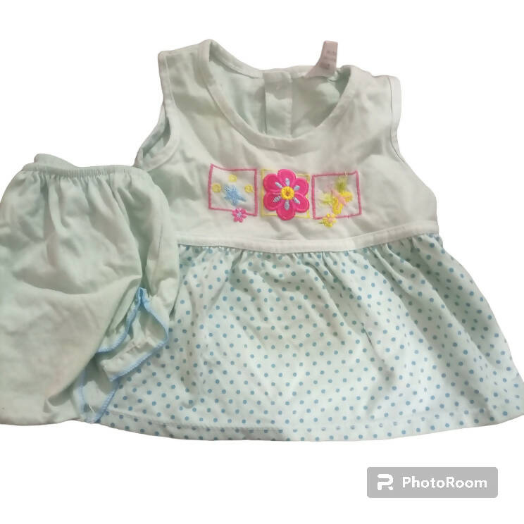 Small Frok (Size: 2 to 5 months ) | Baby Outfit Sets | New