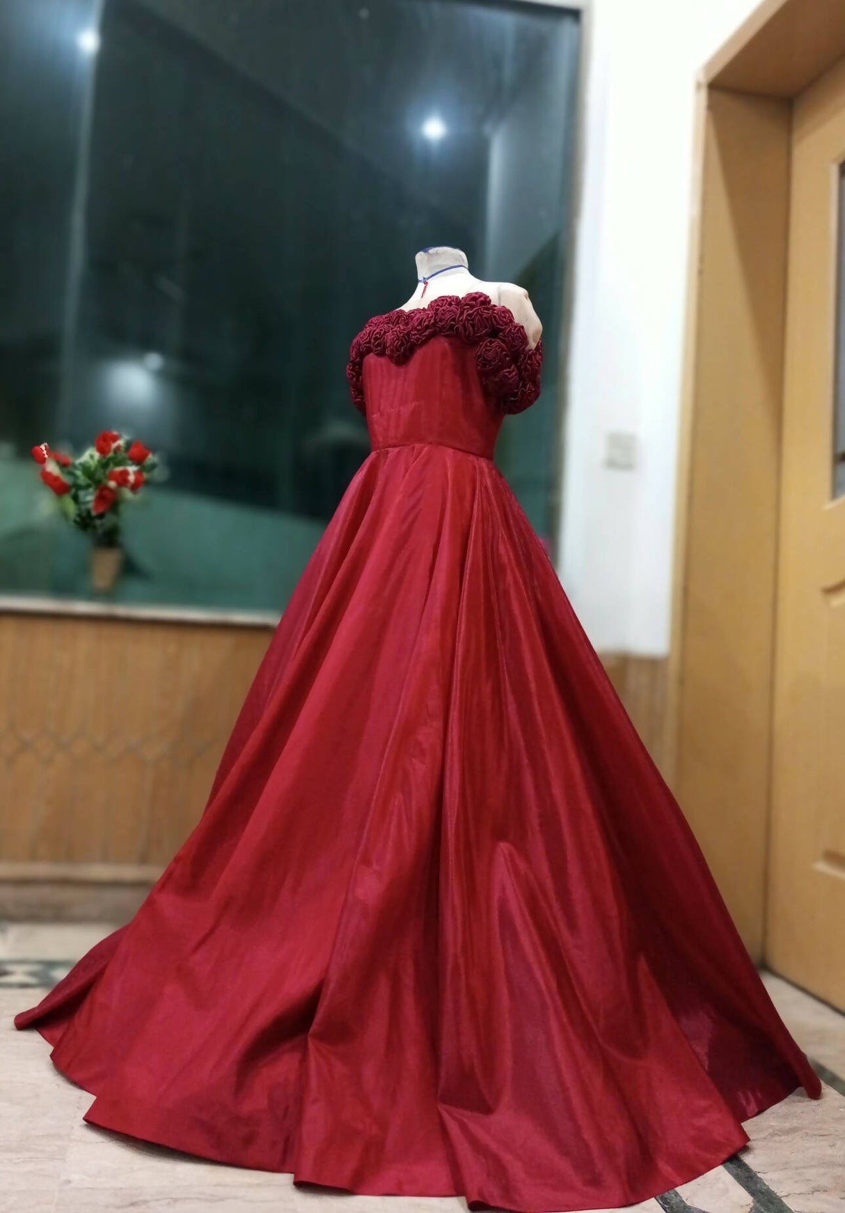 Scarlet Bloom Formal Gown | Women Formals | Medium | New