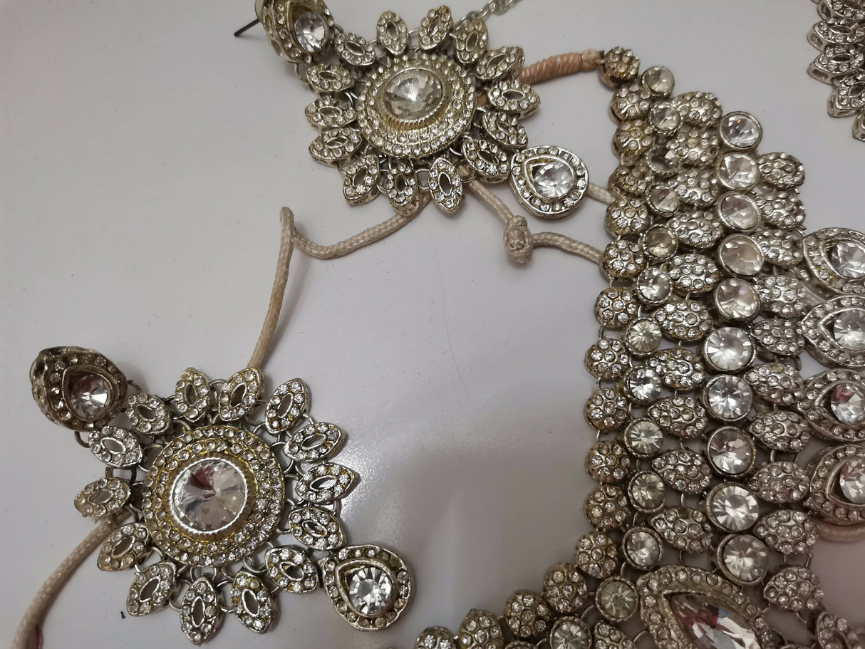 Kundan Bridal Jewelry Set | Women Jewelry | Worn Once