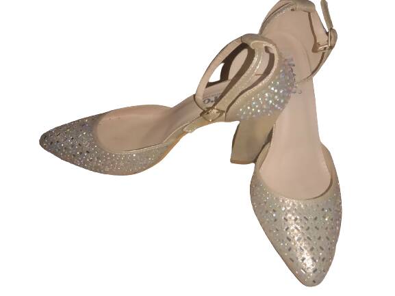 Metro | Women Shoes | Heels | Size: 40 | New