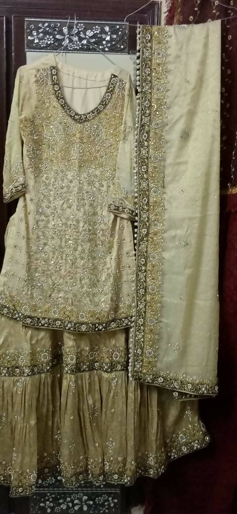 Gold Stunning Bridal Suit| Women Bridals | Medium | Worn Once