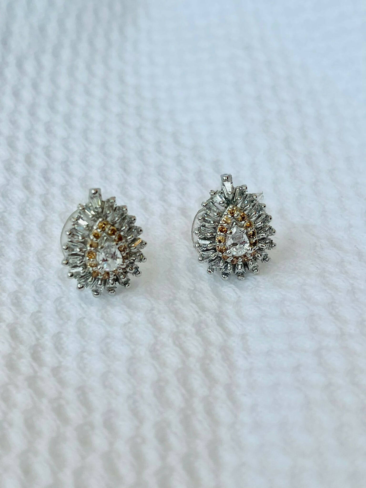 La Jewelta | Pure 925 Sterling Silver Studs with Studded Zircons | Women Jewelry | Earrings | New