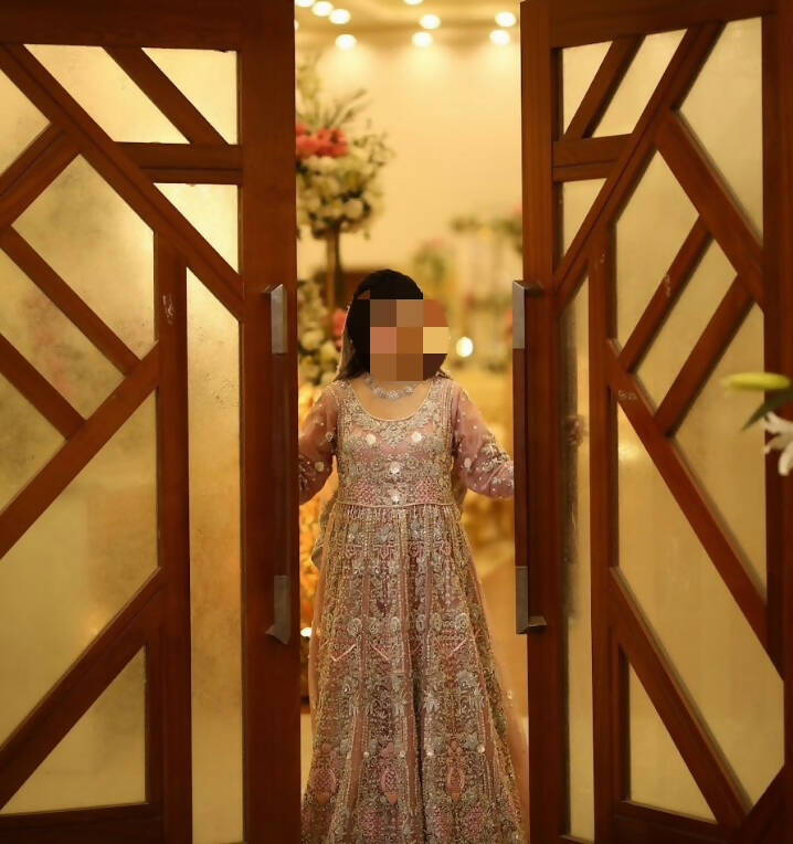 Festive Walima Suit with long Tail Dupatta | Women Bridals | Medium | Worn Once