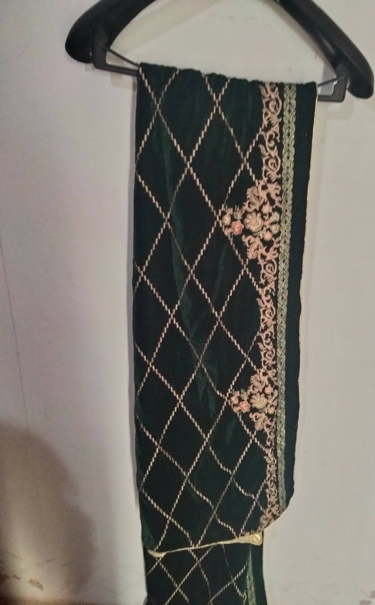 Dark green embroidery shawl | Women Accessories | Dupattas & Shawls | Worn Once