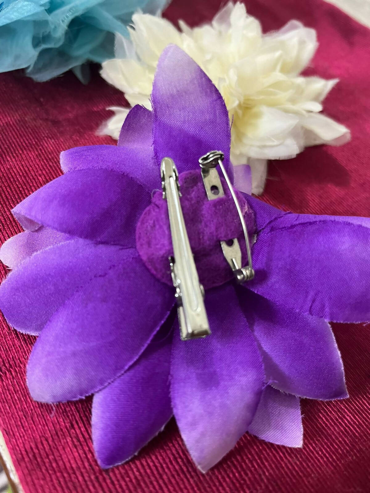 Fancy Flowers Hair Clips | Kids | Girls Hairbands & Hair Accessories | Worn Once