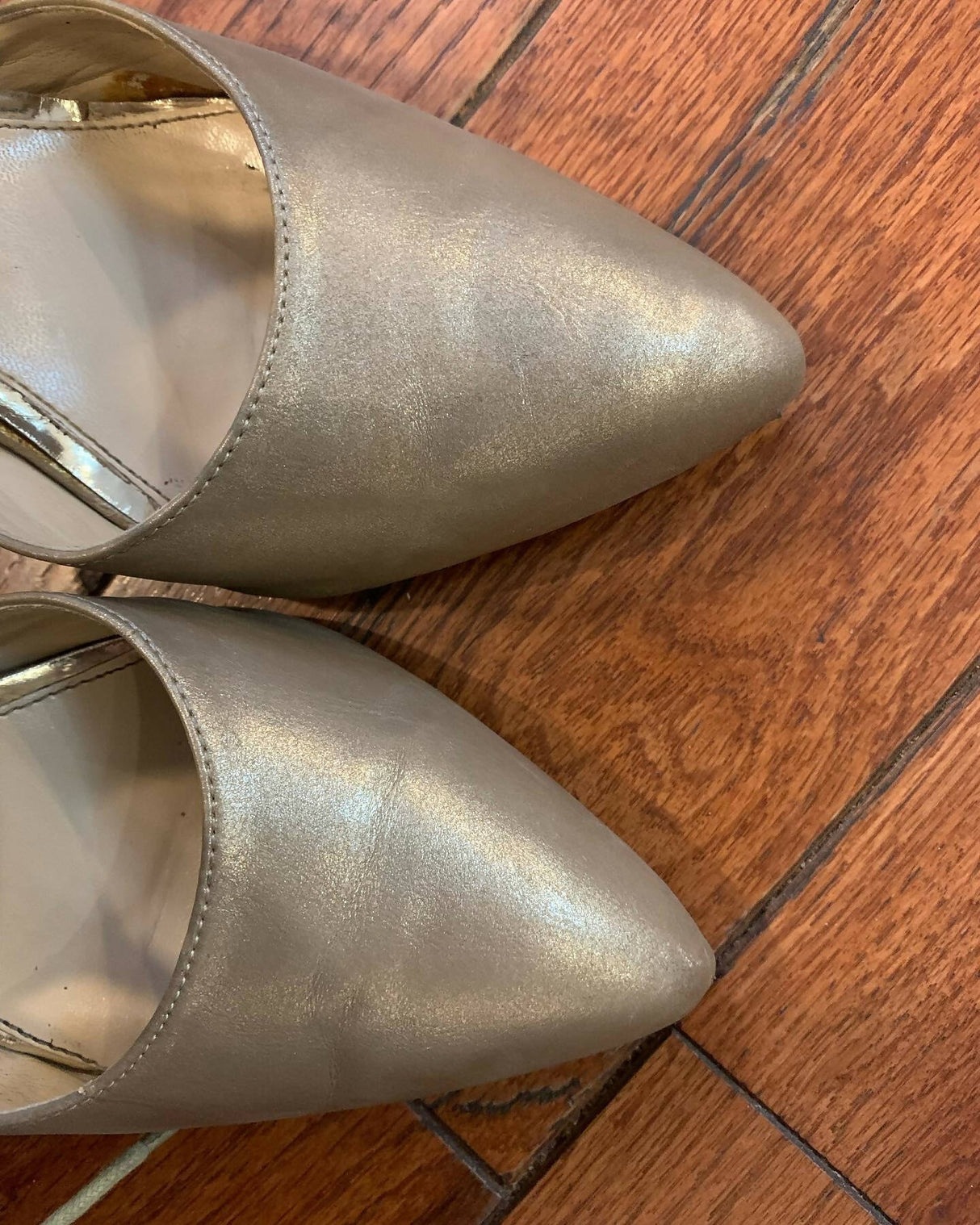 ECS | Golden Heels | Women Shoes | Size: 40 | Preloved