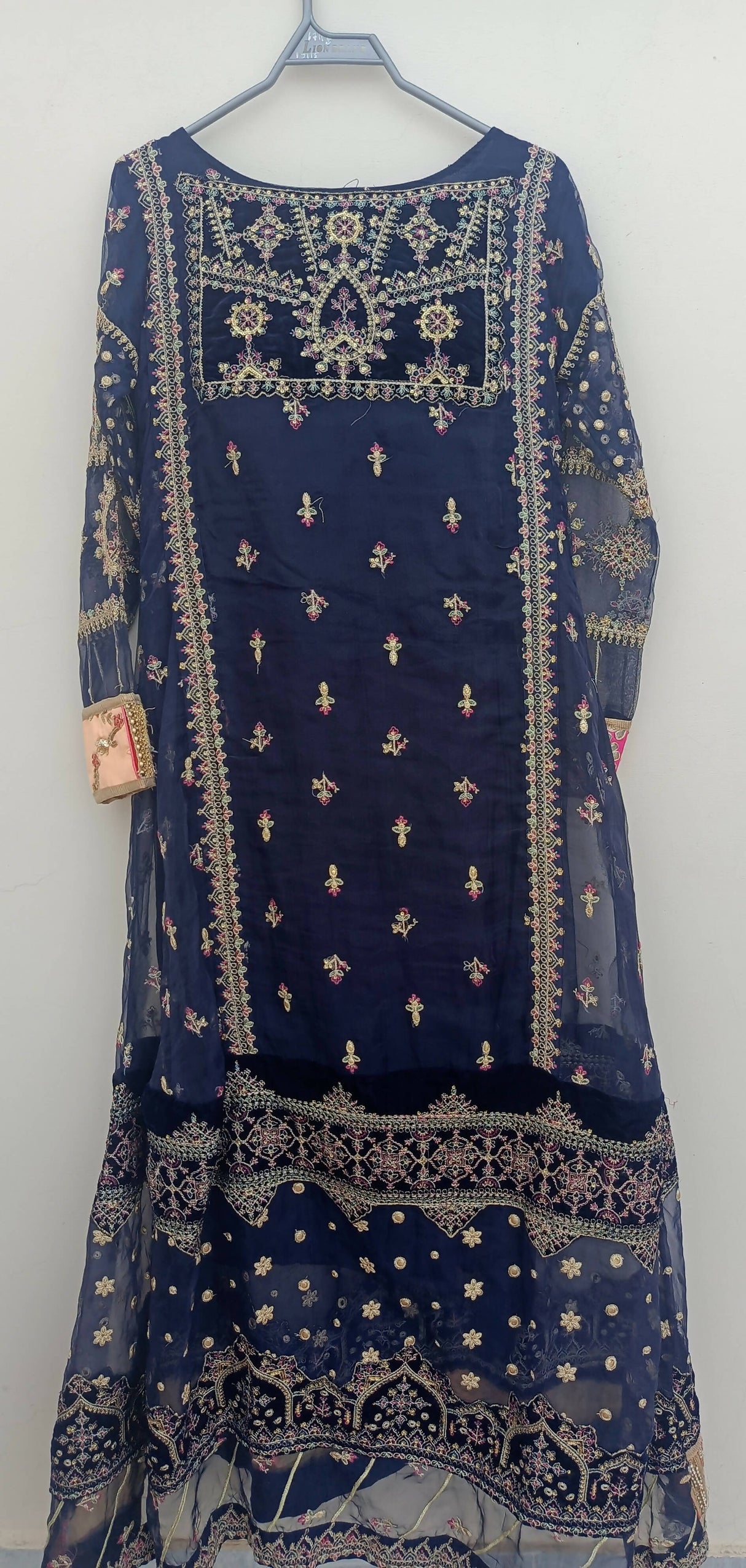 Qalamkar | Navy blue embroidered 3Pc suit | Women Branded Formals | Small | Worn Once