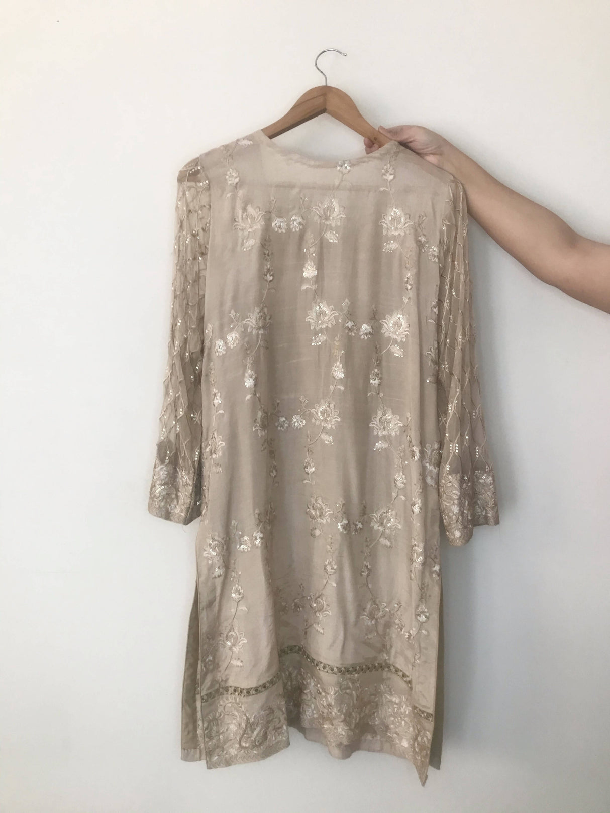 Embroidered Raw Silk & Chiffon Suit | Women Locally Made Formals | Medium | Preloved