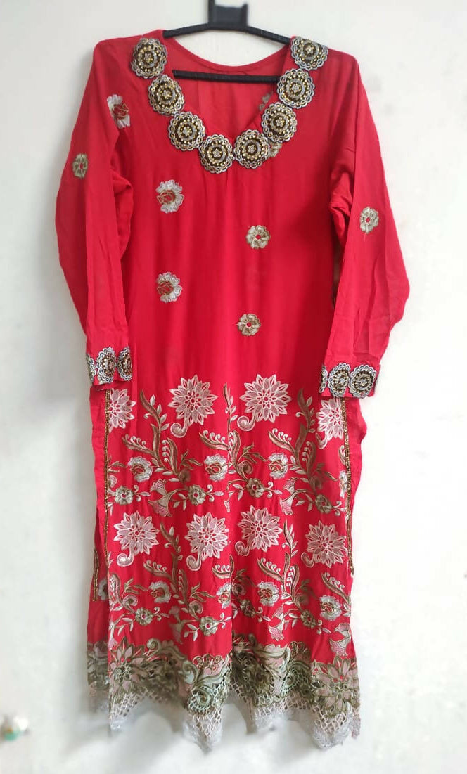 Ruby Red Heavy Embroidered Kurta | Women Locally Made Kurta | Medium | Preloved