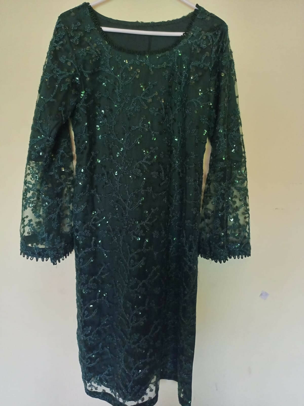 Green Fancy Embroidered Suit | Women Locally Made Formals | Medium | Worn Once