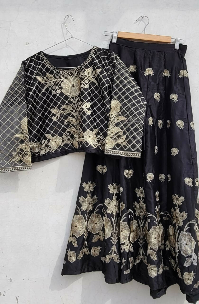 Sambhav silk | Kids | Girls Shalwar Kameez | Small to Medium | New