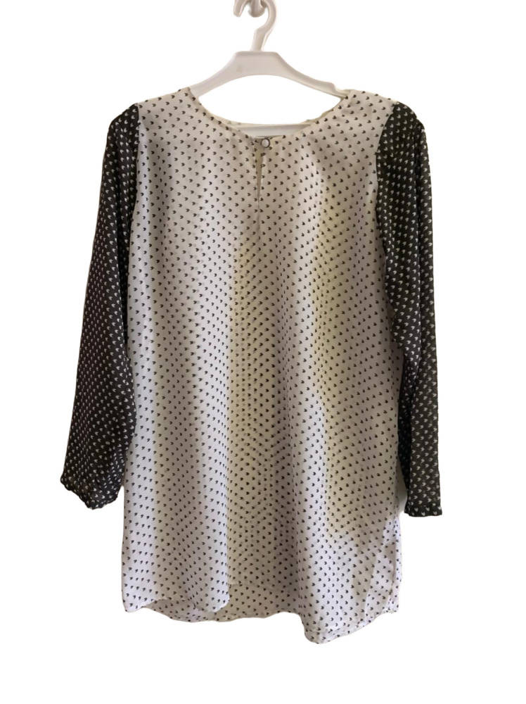 سفید پولکا ڈاٹ شرٹ | خواتین کے ٹاپس اور شرٹس | پریلوڈ