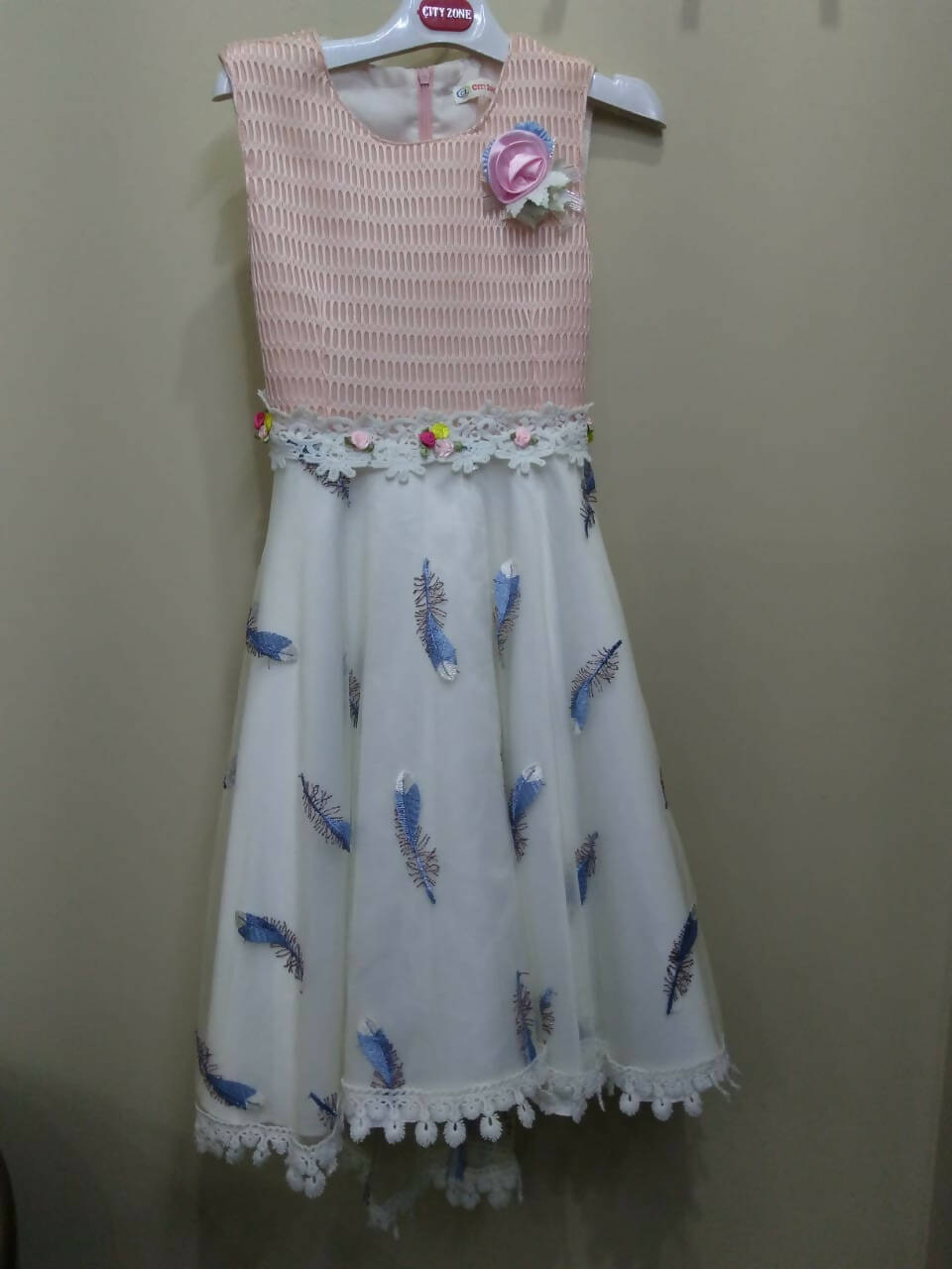 سٹی زون | بچوں کے لانگ فراک سائز (10) | لڑکیوں کے اسکرٹس اور کپڑے | ایک بار پہنا۔