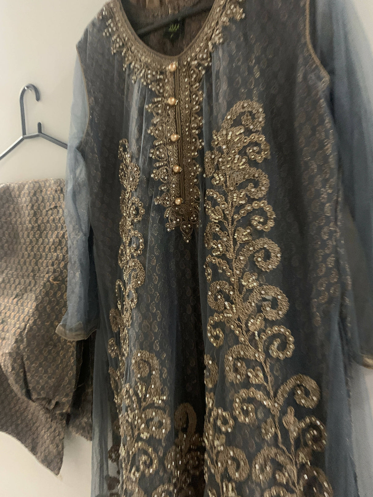 0F7CED13-6367-49EC-BA9C-3FCF000CC409