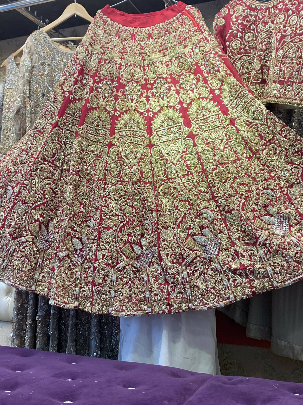 Luxurious Red lehnga Baraat | Women Bridals | Large | Worn Once