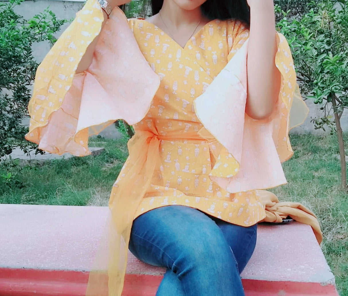 Yellowstone | Stylish Top | Women Tops & Shirts | Small | Preloved