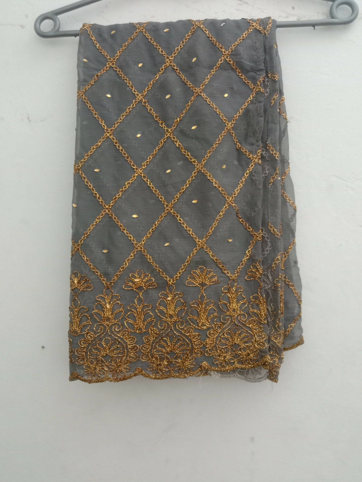 Fancy embroidery 4 PC Suit| Women Locally Made Formals | Medium | Worn Once