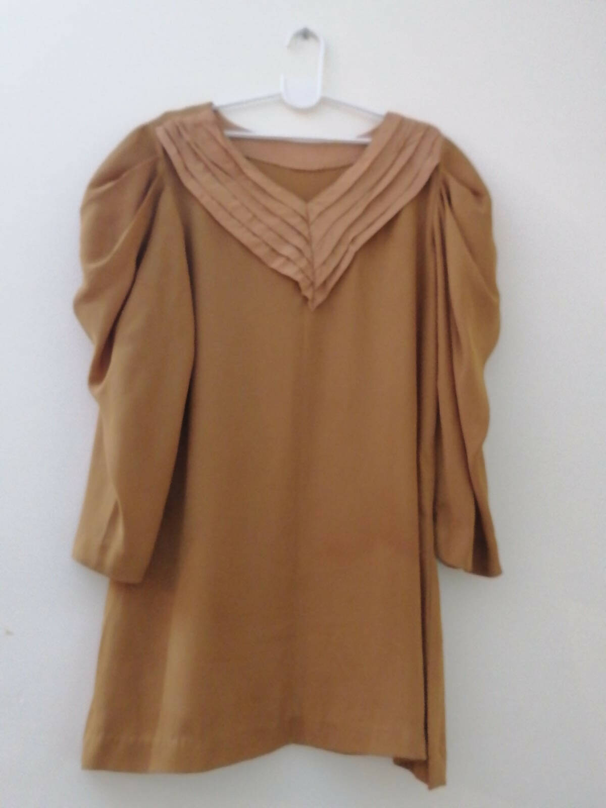 Brown Top | Women Tops & Shirts | Small | Preloved