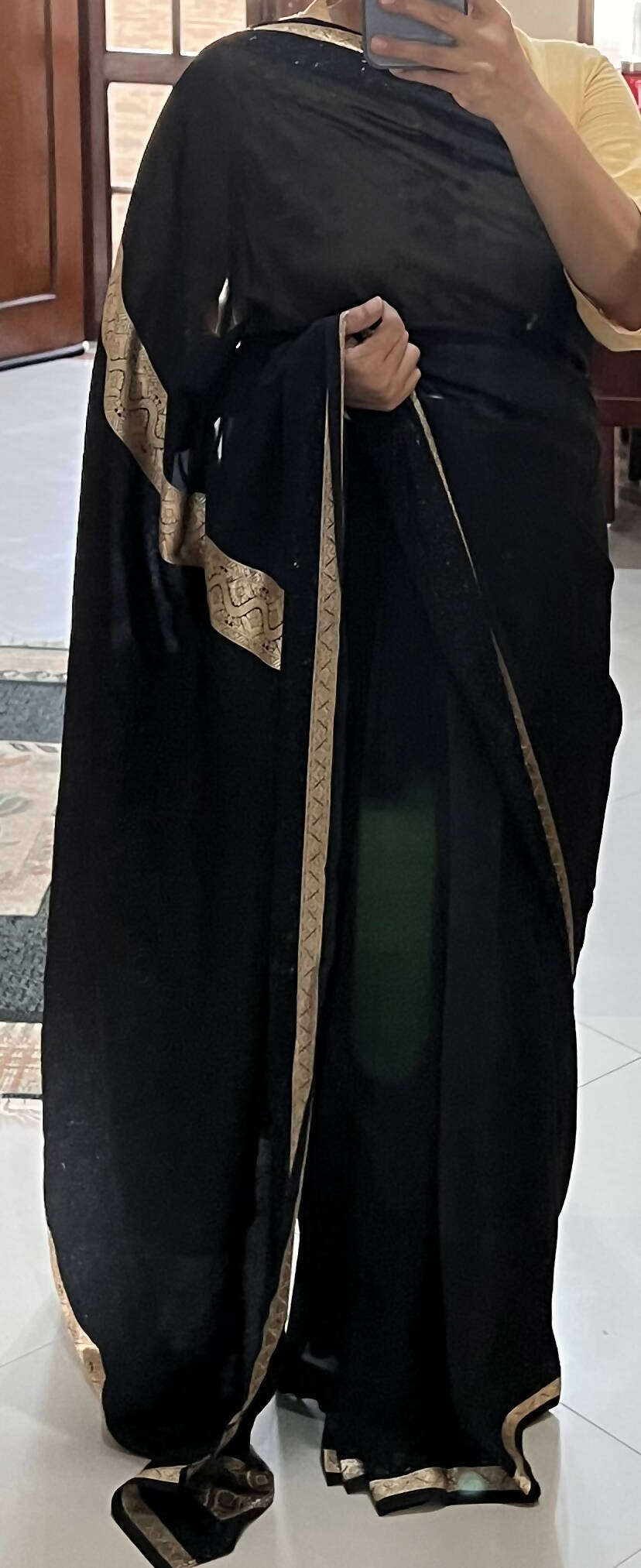 جارجٹ بلیک ساڑھی | خواتین کے فارملز اور ساڑیاں | چھوٹا | پریلوڈ