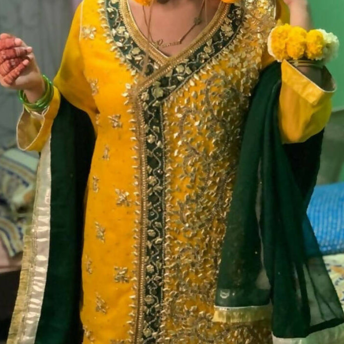 Rangrasiya | Stunning Mehndi Suit | Women Bridals | Medium | Worn Once