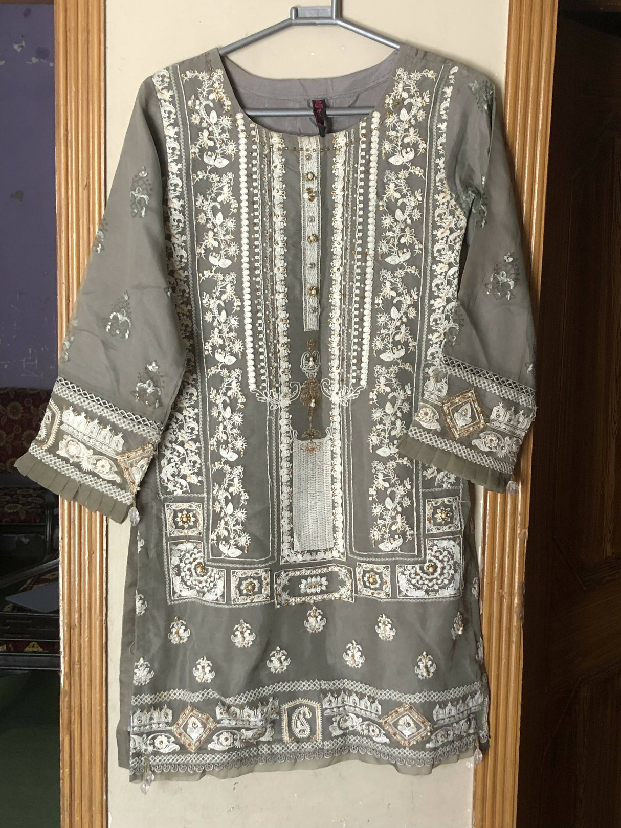 3 PC Pista Color Suit | Women Locally Made Formals | Small | New