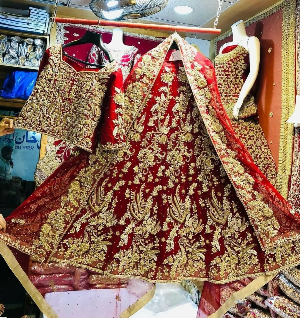Bridal Suit | Red Stylish Suit | Women Bridals | Medium | Worn Once