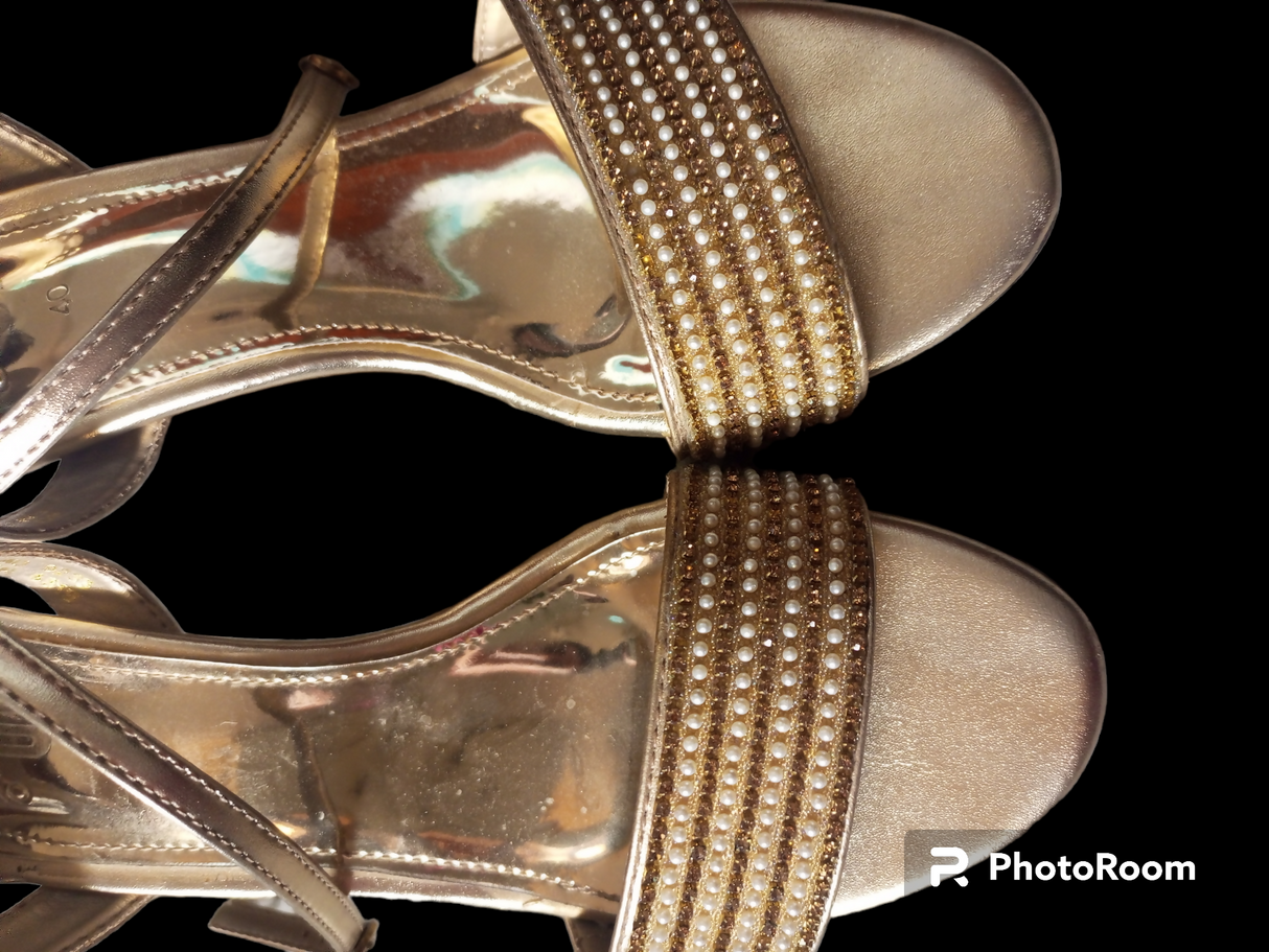 Stylo | Golden sandals (Size: 40) | Women Shoes | Preloved
