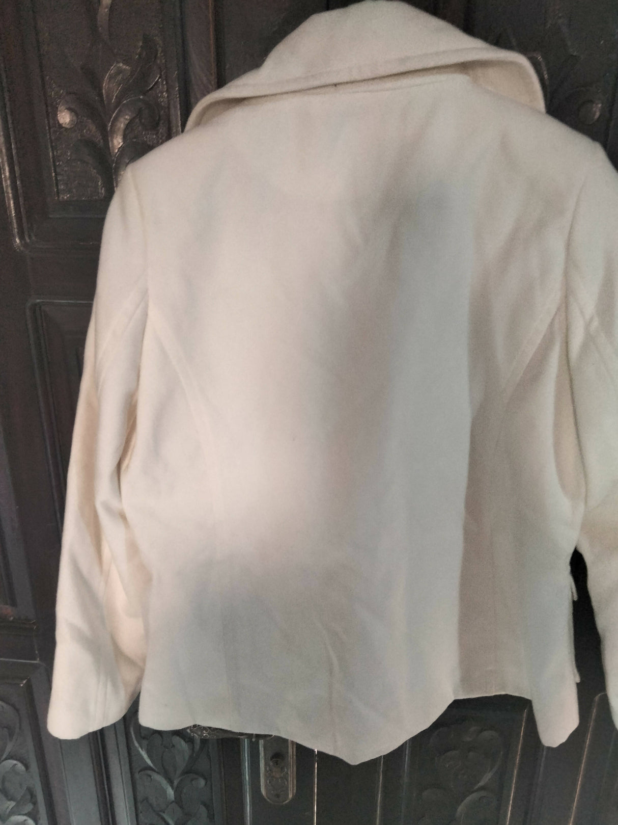 White Woolen Coat| Women Sweaters & Jackets| Medium | Preloved