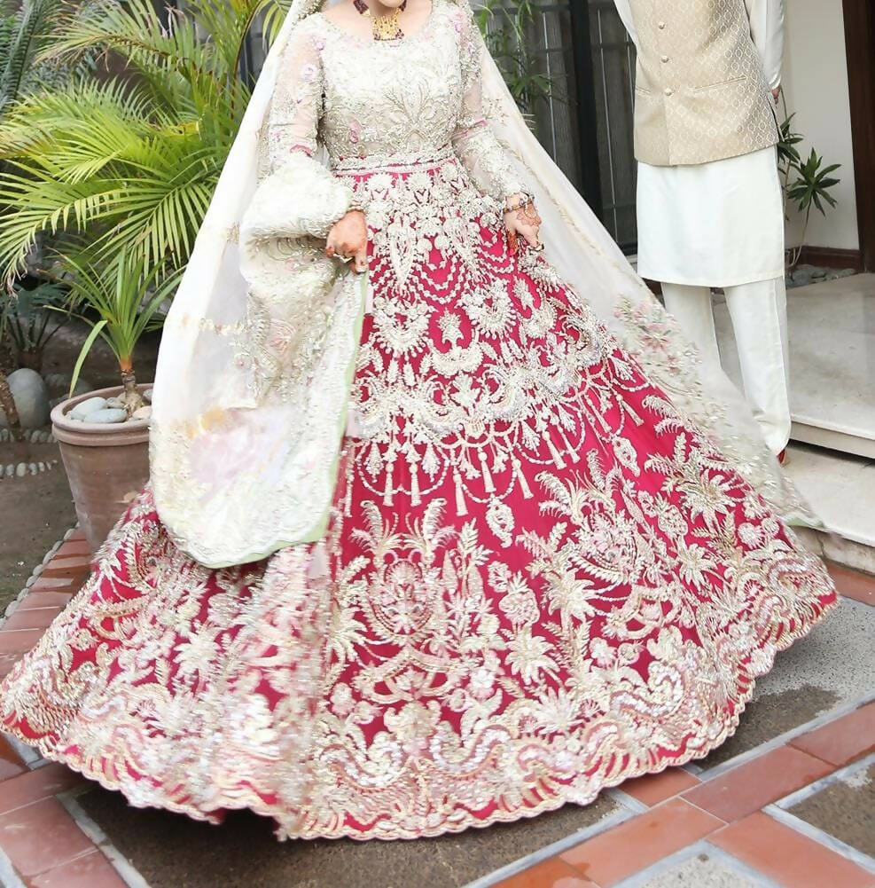 Suffuse Rose wood Bridal wear | Women Bridals | Small | Worn Once