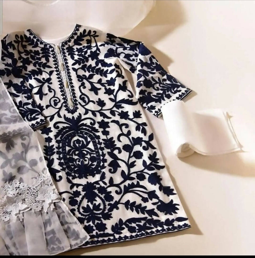 White Organza Suit | Women Locally Made Formals | Small |Worn Once