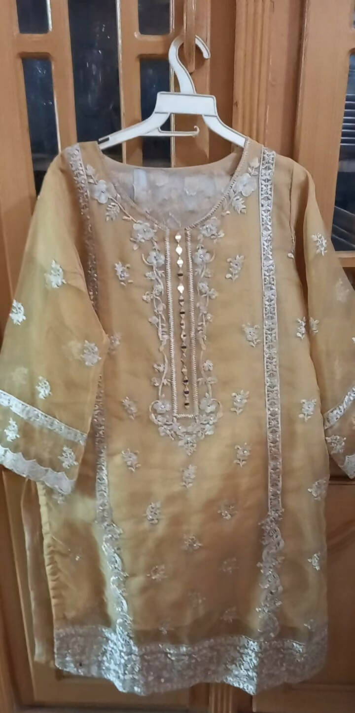 Golden Formal Organza | Women Locally Made Formals | Large | Preloved