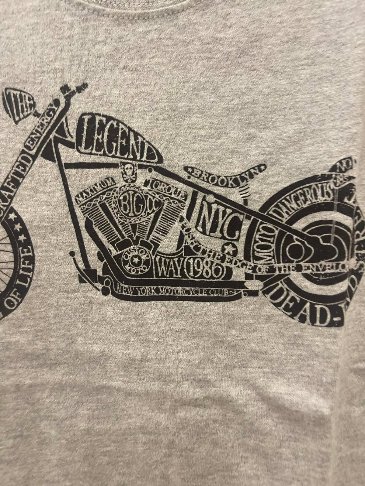 The Kids Division | Boys Tops & Shirts | Size: 4-5 yrs | Brand New with Tags