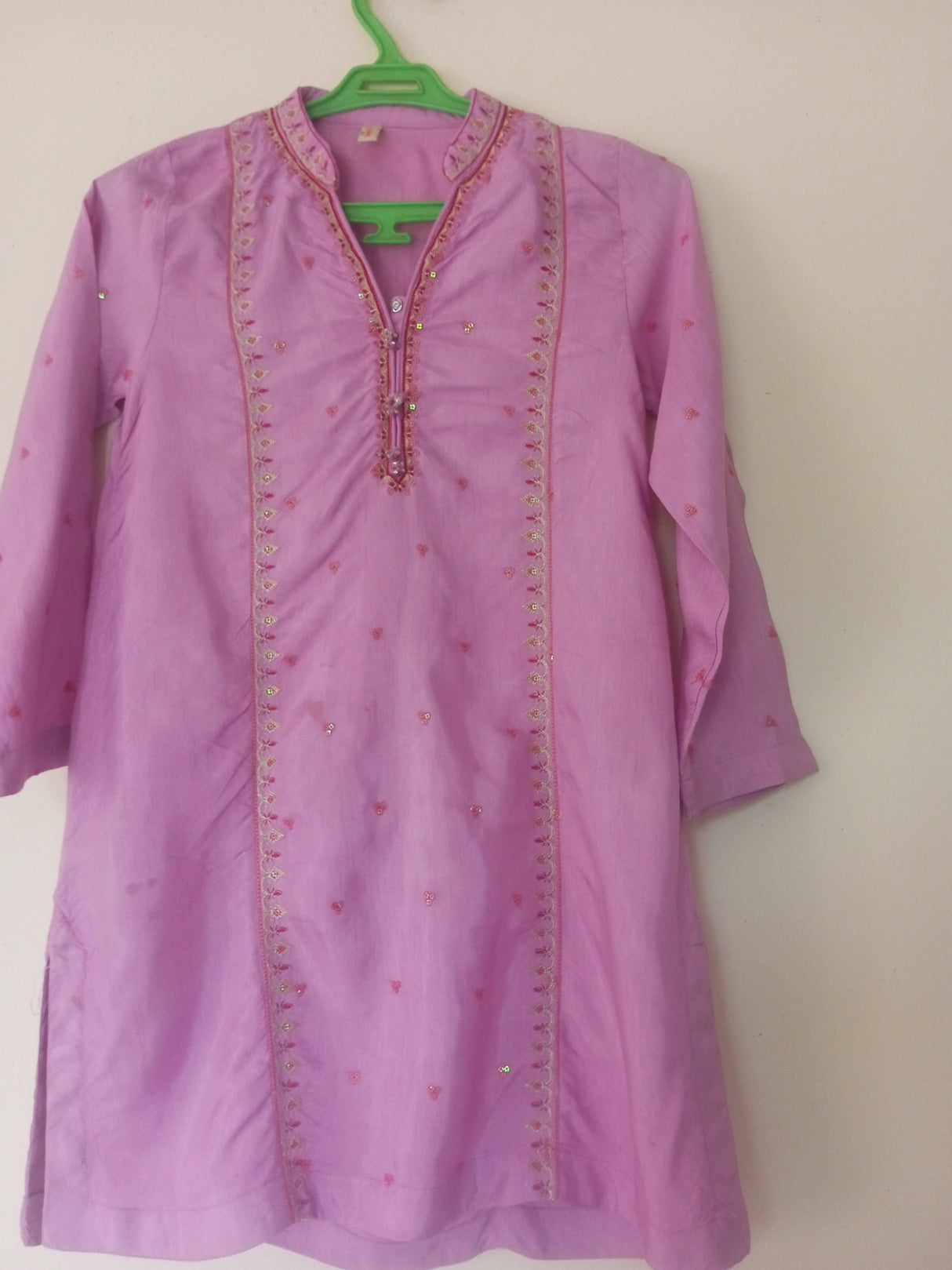 نسلی | 2 پی سی شرارہ اور قمیض | لڑکیوں کی شلوار قمیض | 8-9 سال | ایک بار پہنا۔