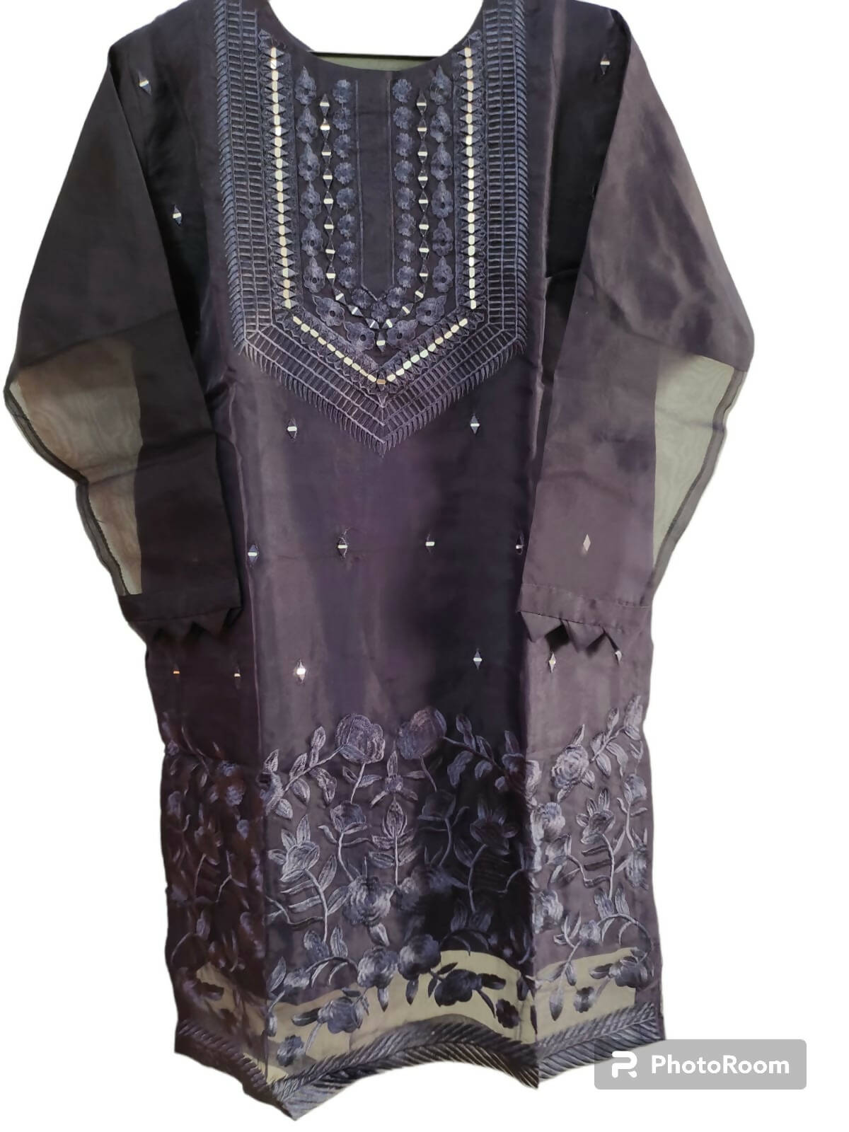 نیوی بلیو آرگنزا سوٹ | ایمبرائیڈری اور آئینے کے کام کے ساتھ 3pcs | خواتین رسمی | سائز: بڑا | نئی