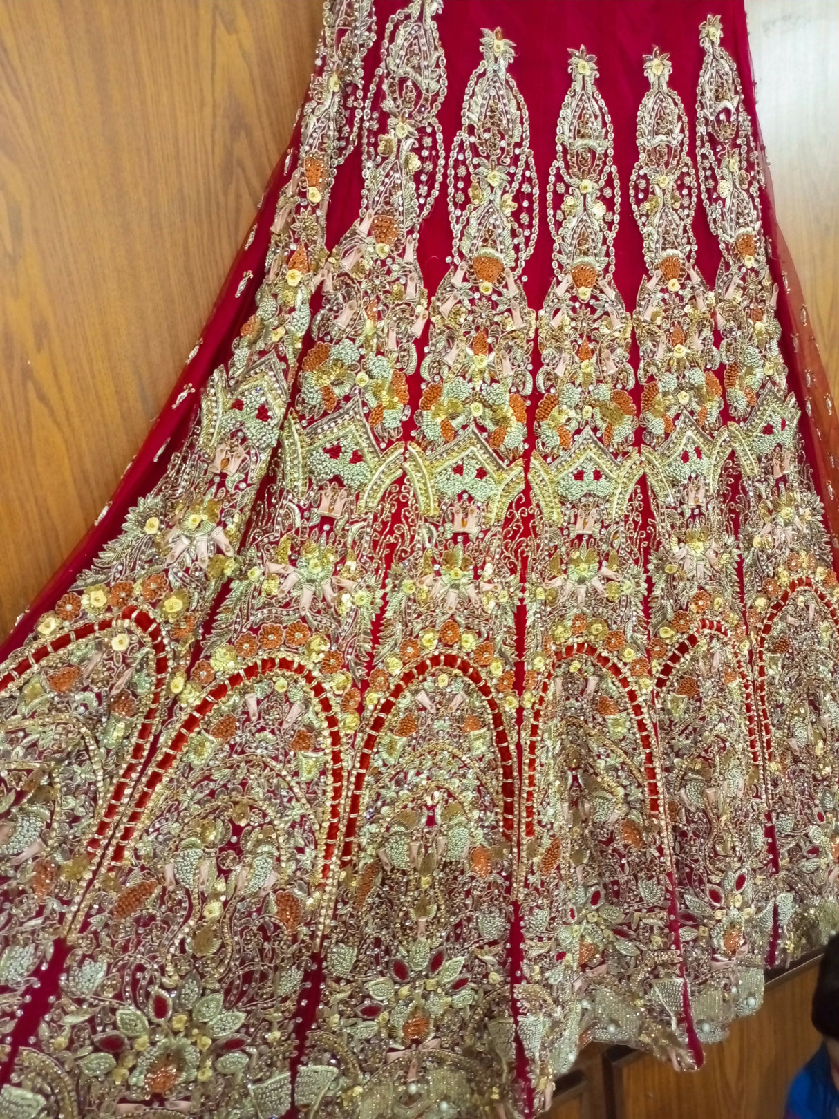 Red Captivating Suit | Women Bridals | Medium | Worn Once