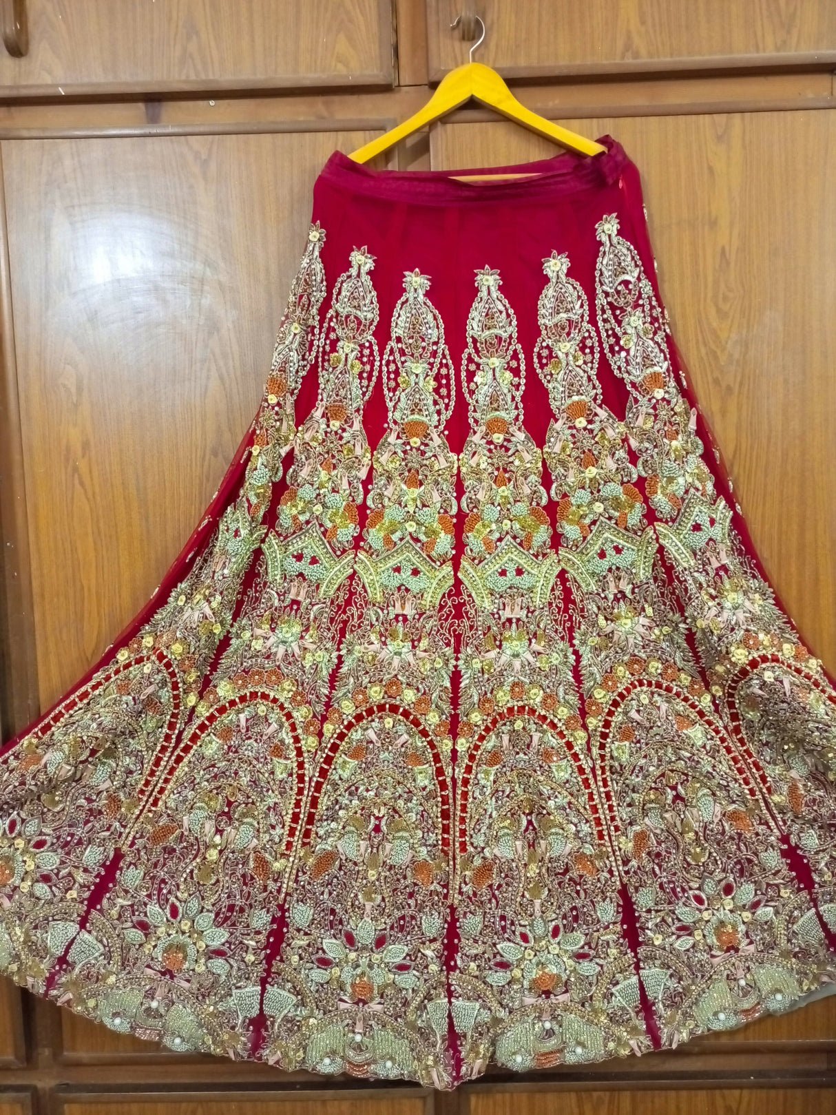 Red Captivating Suit | Women Bridals | Medium | Worn Once