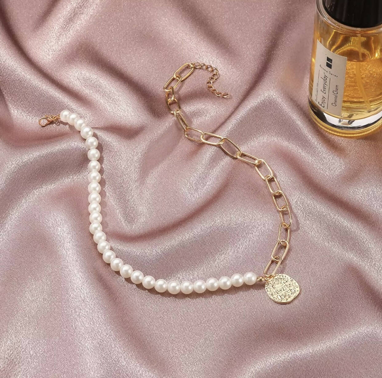 Pearl necklace | Women Jewelry | Size: 45cm| Brand New
