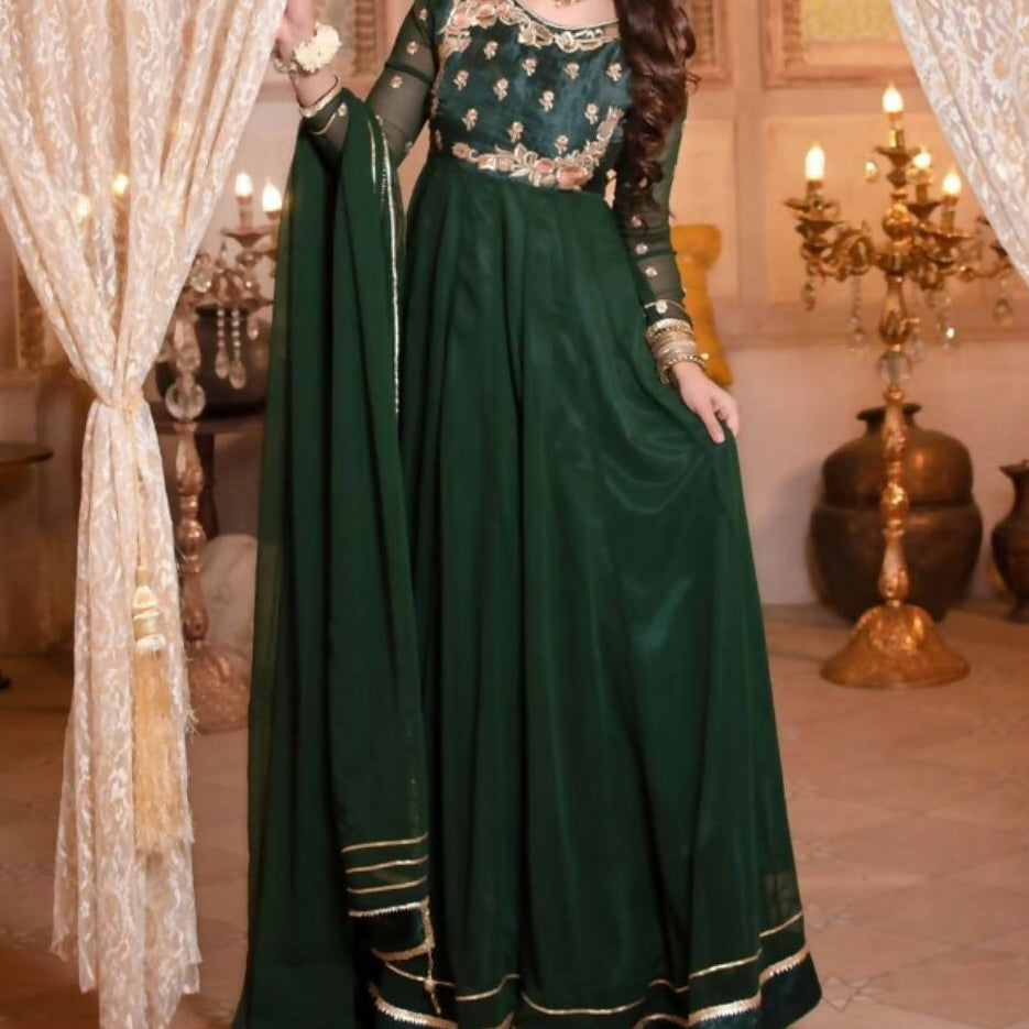 سجیلا شفان گرین فراک | خواتین فروکس اور میکسس | میڈیم | ایک بار پہنا۔