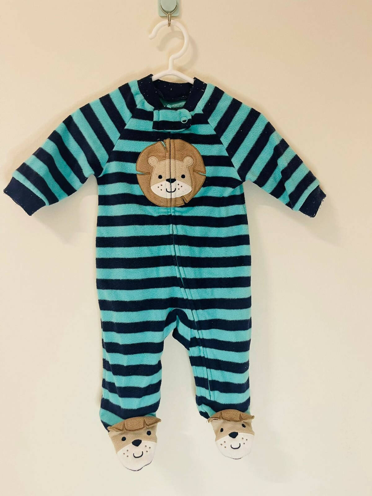 Carters OshKosh | Fleece Blue Onesie Sleeper | Baby Boys Bodysuits & Onesies | Size: 3 months | Preloved