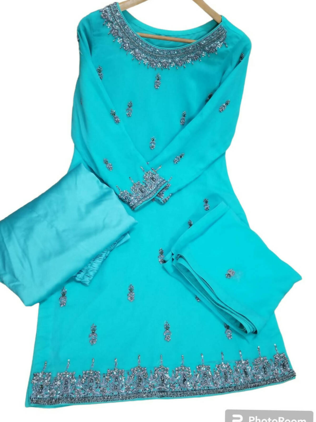 Stylish Embroidered Stone work Suit | Women Locally Made Formals | Large | Preloved