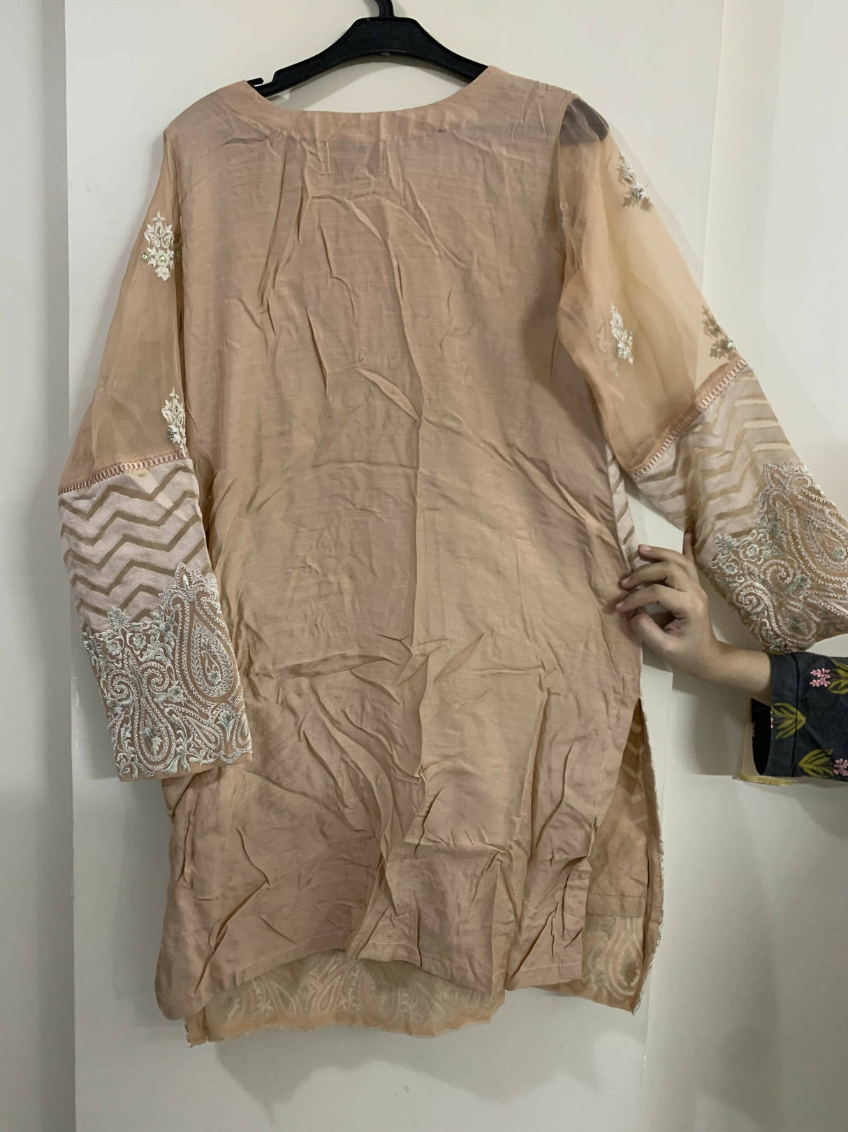 Threads and Motifs | Peach Organza Kurta | Women Branded Formals | Medium | New