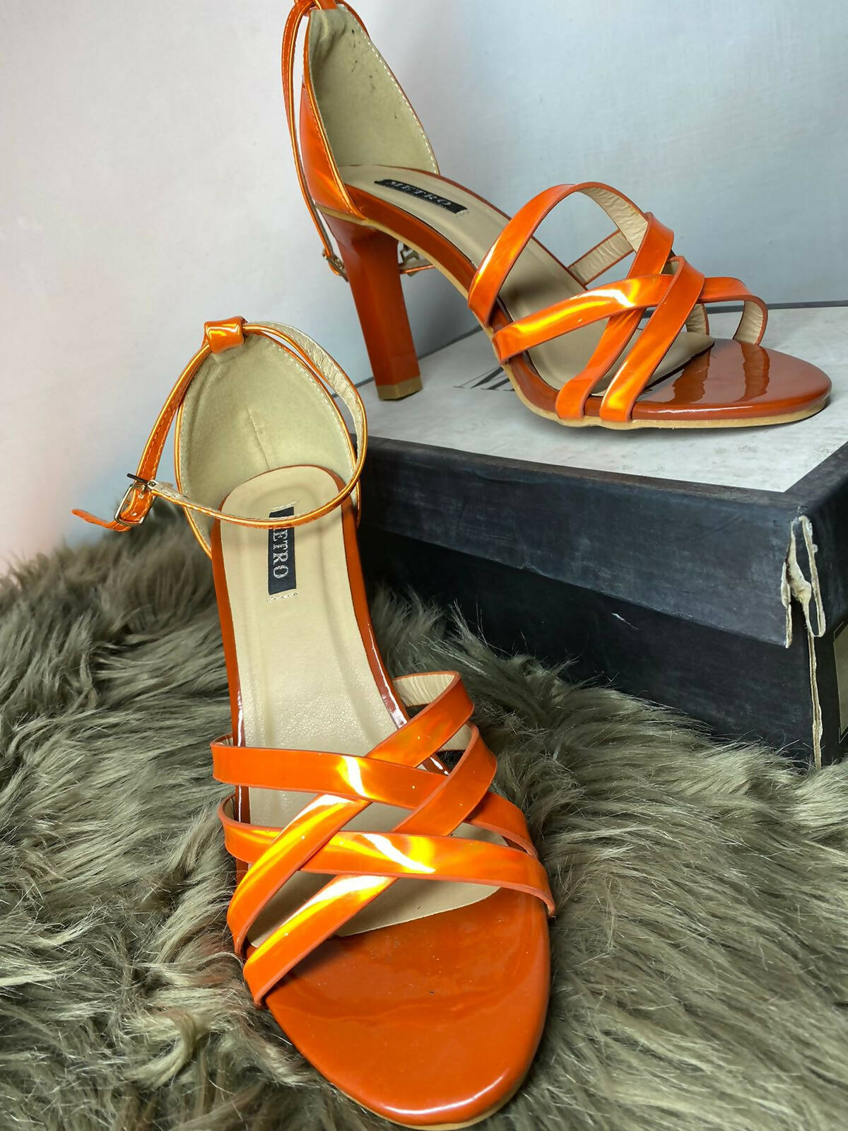 Metro | Women Shoes | Heels | Size: 39 | New