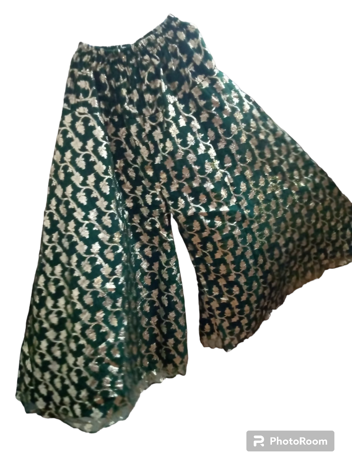 Rangrasiya | Stunning Mehndi Suit | Women Bridals | Medium | Worn Once