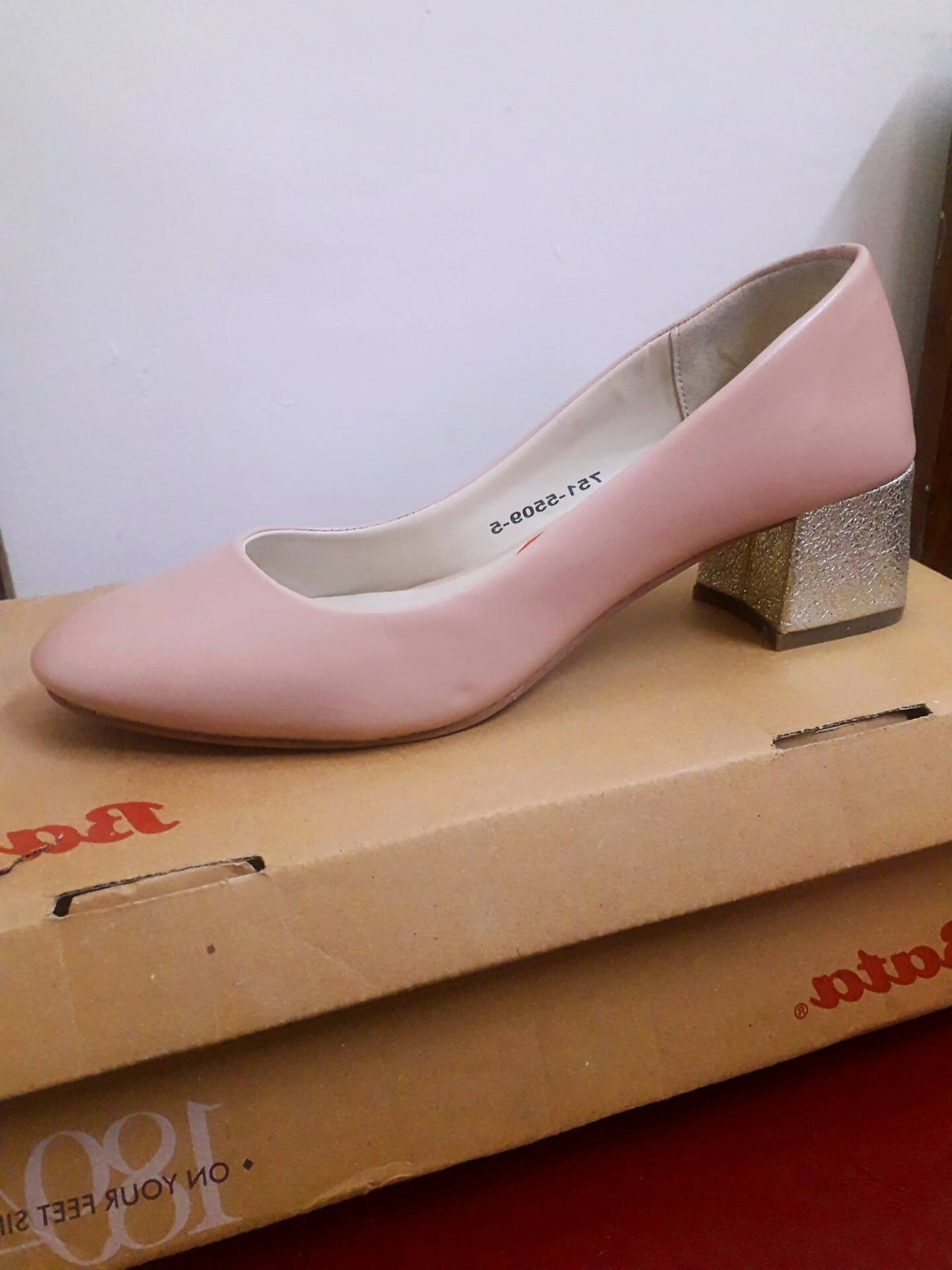 Bata | Women Shoes | Heels | Size : 38.5 | New