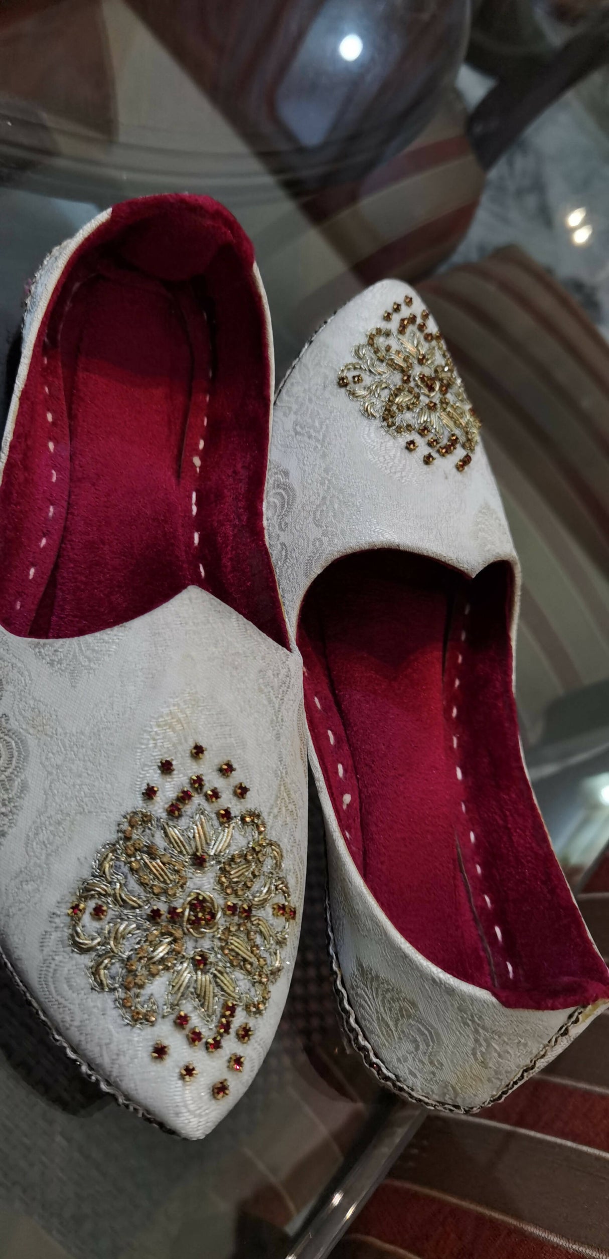 Men's sherwani And khussa | Men Shalwar Kameez | Large | Worn once