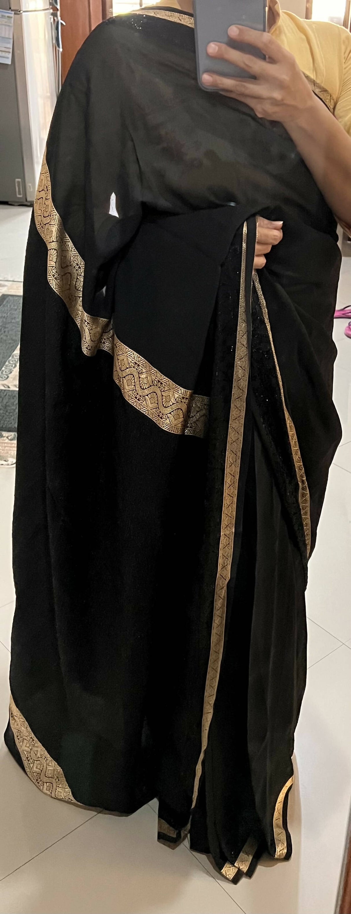 جارجٹ بلیک ساڑھی | خواتین کے فارملز اور ساڑیاں | چھوٹا | پریلوڈ