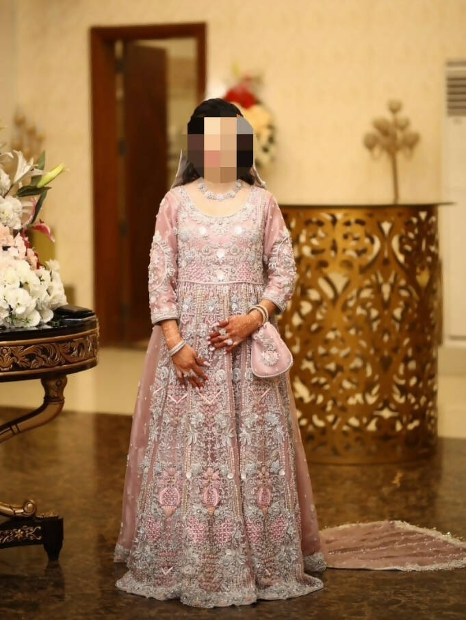 Festive Walima Suit with long Tail Dupatta | Women Bridals | Medium | Worn Once