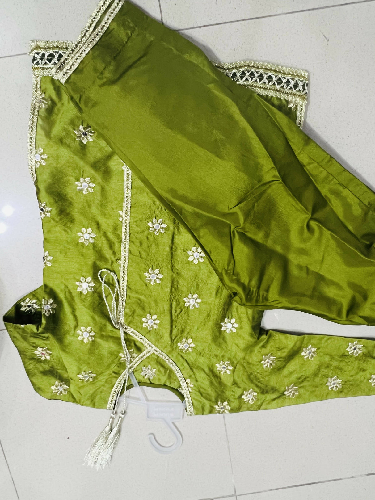 Mayo Green Suit | Kids | Girls Shalwar Kameez | 2 to 5 Yrs | Preloved