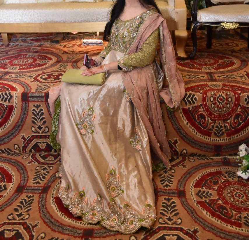 Gold Frok & Dupatta | Women Formals | Small | Preloved