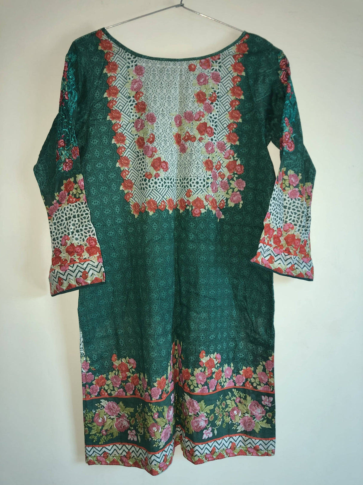 Kayseria | Women Branded Kurta | Small | Preloved